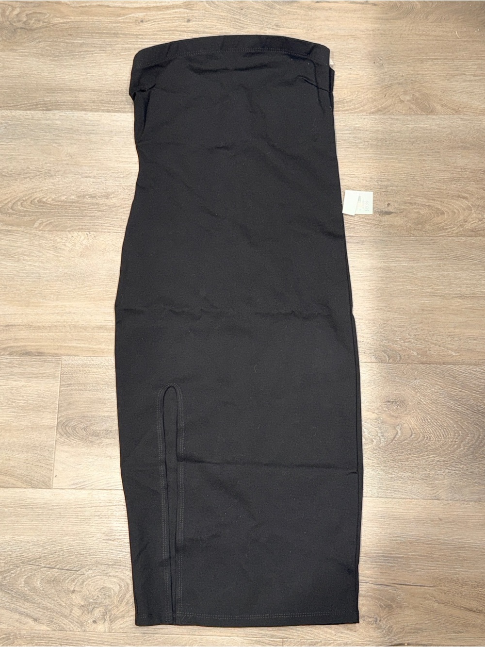 Classic Black Strapless Midi Tube Dress with Side Slit
